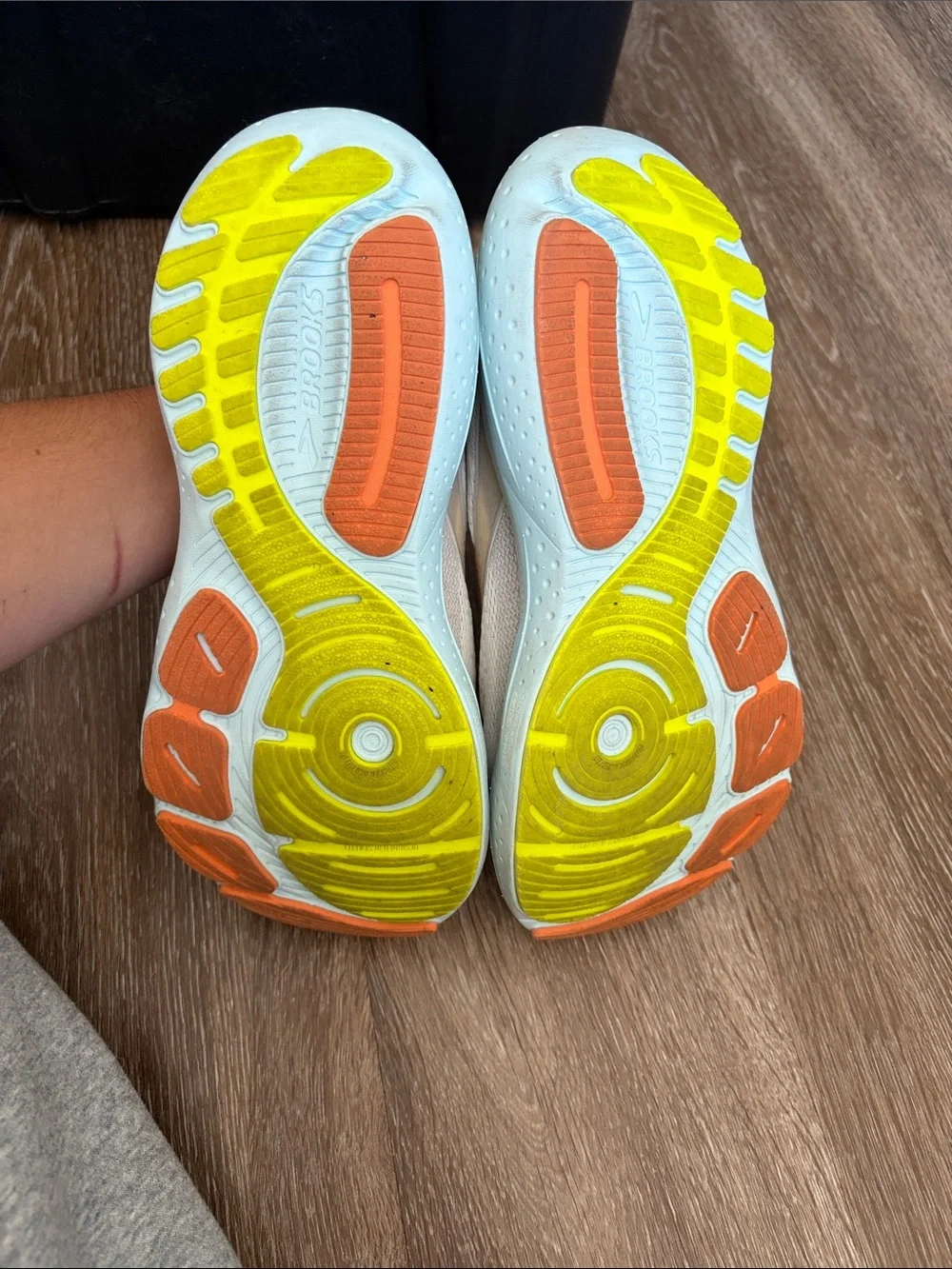 Brooks Women's Glycerin GTS 21 Running Shoes - Beige with Light Blue and Coral